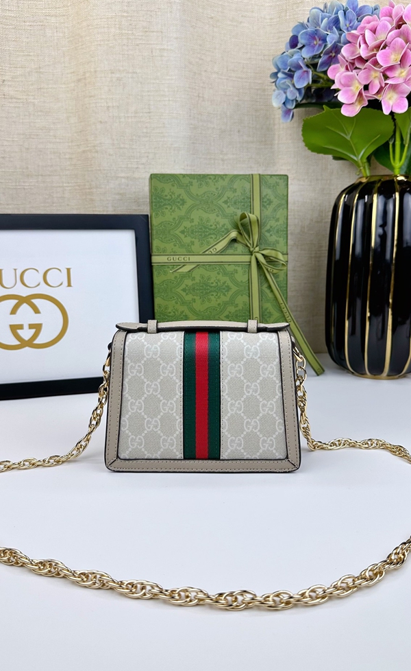 激安グッチバッグコピー内部構造